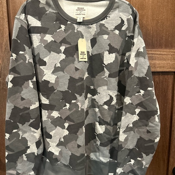 Lands' End Other - Blake Shelton x Lands' End Men's Camo Sweatshirt